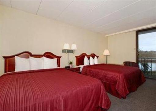 фото отеля Quality Inn Somerset (Massachusetts)