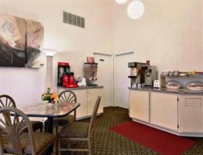 фото отеля Travelodge - Killeen Fort Hood