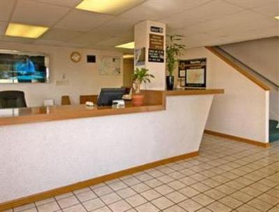 фото отеля Super 8 Motel Ashland (Ohio)
