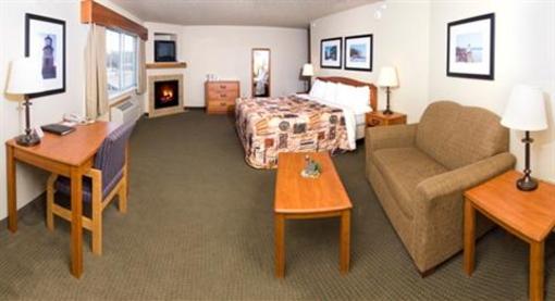 фото отеля AmericInn Lodge & Suites Munising Wetmore
