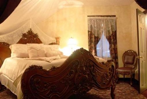 фото отеля Brook Forest Inn and Spa