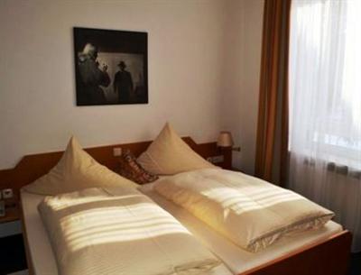 фото отеля Hotel am Ostpark