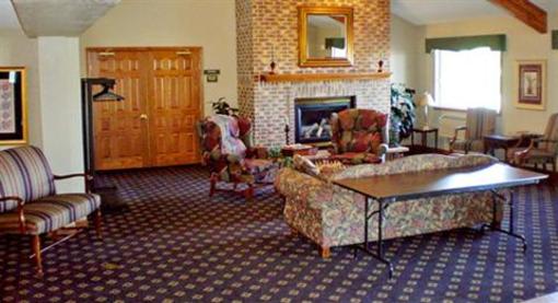 фото отеля AmericInn Lodge & Suites Marshall