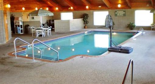 фото отеля AmericInn Lodge & Suites Marshall