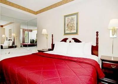 фото отеля Comfort Inn & Suites Lantana