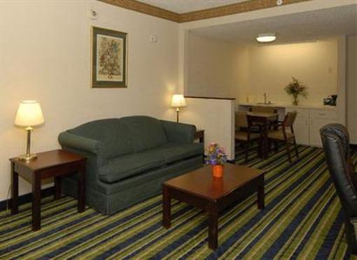 фото отеля Comfort Inn & Suites Lantana