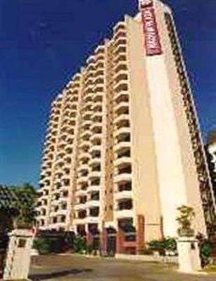 фото отеля Naoum Plaza Hotel