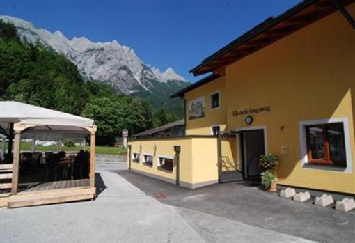 фото отеля Gasthof Werfenerhof
