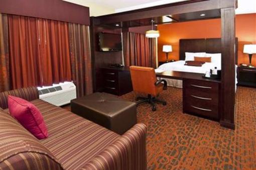 фото отеля Hampton Inn & Suites Elk City