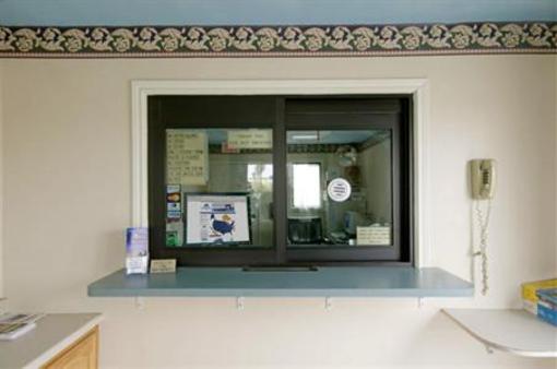 фото отеля Americas Best Value Inn & Suites-Houston North