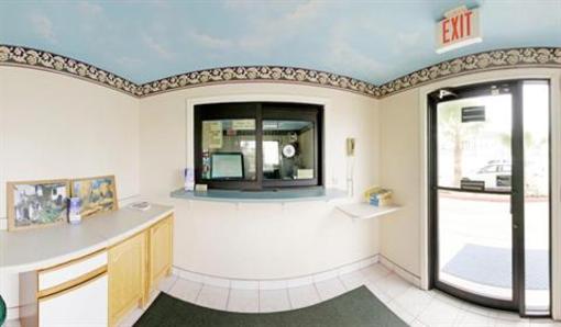фото отеля Americas Best Value Inn & Suites-Houston North