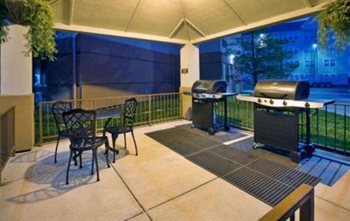 фото отеля Candlewood Suites St. Louis