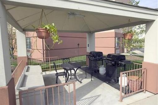фото отеля Candlewood Suites St. Louis