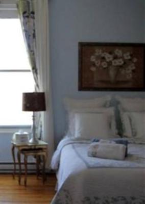 фото отеля Gite MammBolduc Bed and Breakfast Montreal