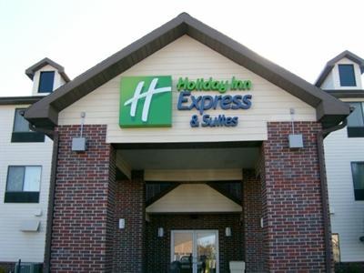 фото отеля Holiday Inn Express Hotel & Suites Emporia (Kansas)