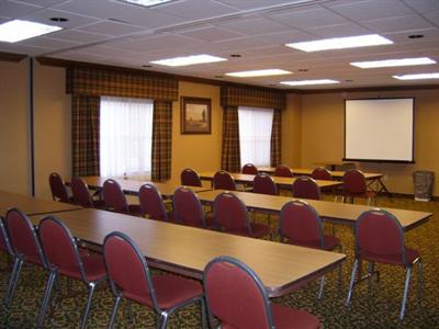 фото отеля Holiday Inn Express Hotel & Suites Emporia (Kansas)