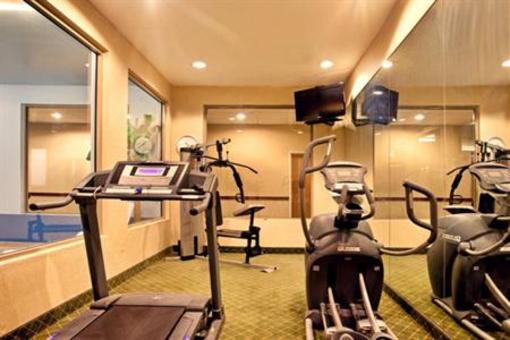 фото отеля Holiday Inn Express Hotel & Suites Troy (Illinois)