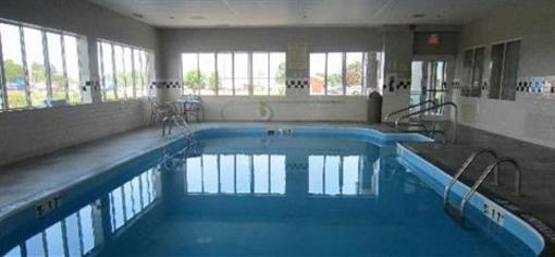 фото отеля Country Inn & Suites Port Clinton