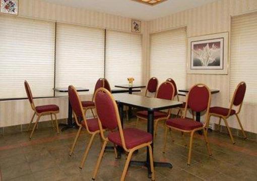 фото отеля Econo Lodge Lebanon