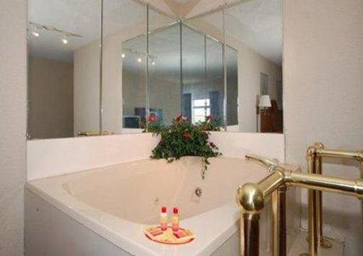 фото отеля Econo Lodge Lebanon