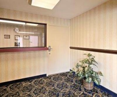 фото отеля Howard Johnson Express Inn-College Park