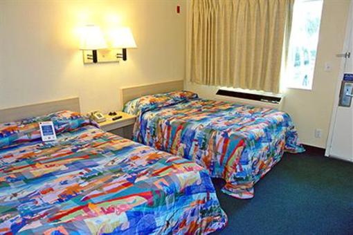 фото отеля Motel 6 Orlando Kissimmee Main Gate West