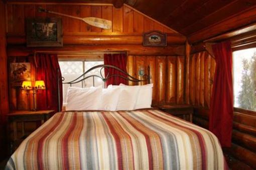 фото отеля Moose Creek Inn West Yellowstone