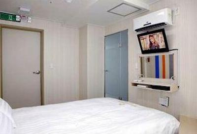 фото отеля K-Pop Residence Myeong Dong II