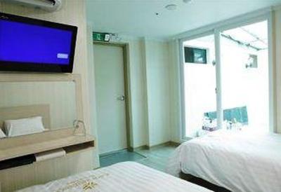 фото отеля K-Pop Residence Myeong Dong II
