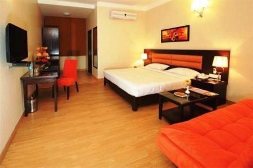 фото отеля Clarks Inn Kailash Colony