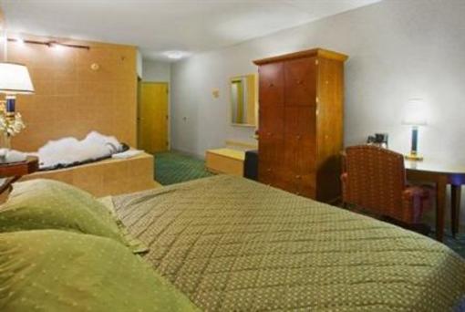 фото отеля Americas Best Value Inn & Suites Chicago South Matteson