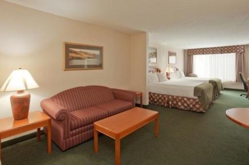 фото отеля Holiday Inn Express Hotel & Suites Bryan Montpelier