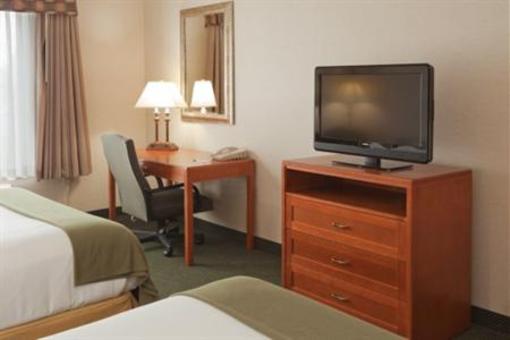 фото отеля Holiday Inn Express Hotel & Suites Bryan Montpelier
