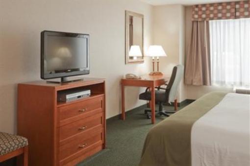 фото отеля Holiday Inn Express Hotel & Suites Bryan Montpelier