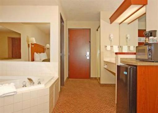 фото отеля Comfort Inn and Suites West Beaverton