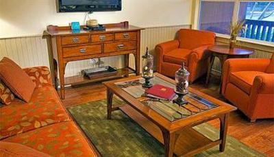 фото отеля Hill Country Inn & Suites