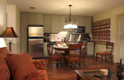 фото отеля Hill Country Inn & Suites