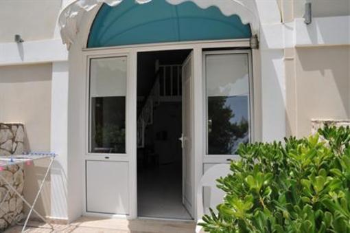 фото отеля Iakinthos Resort Tsilivi