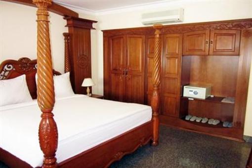 фото отеля May Hotel