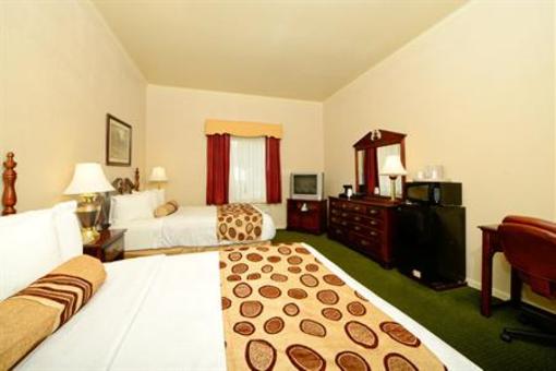 фото отеля BEST WESTERN PLUS Spring Hill Inn & Suites