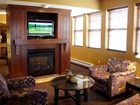 фото отеля Holiday Inn Pewaukee