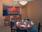фото отеля Holiday Inn Pewaukee