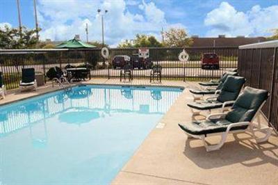 фото отеля Hampton Inn Hurricane (West Virginia)