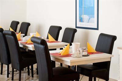 фото отеля Hotel Bellevue Dusseldorf