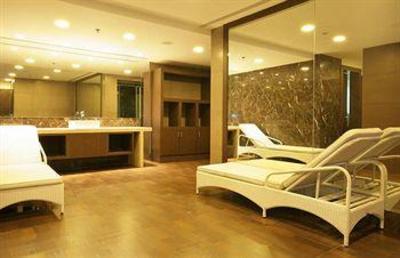 фото отеля Sun n Sand Hotel Nagpur
