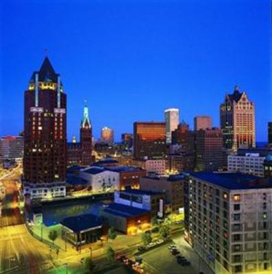 фото отеля DoubleTree by Hilton Hotel Milwaukee Downtown
