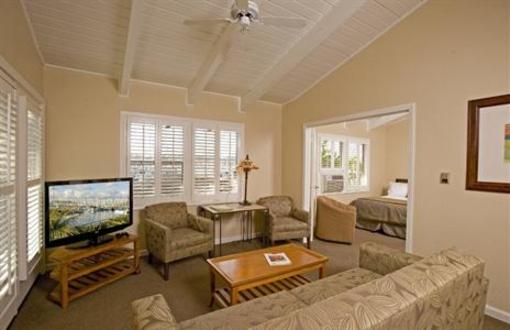 фото отеля BEST WESTERN PLUS Island Palms Hotel & Marina