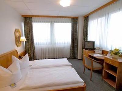 фото отеля Center Hotel Mainfranken
