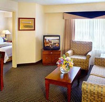 фото отеля Residence Inn Holtsville