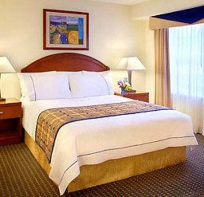 фото отеля Residence Inn Holtsville